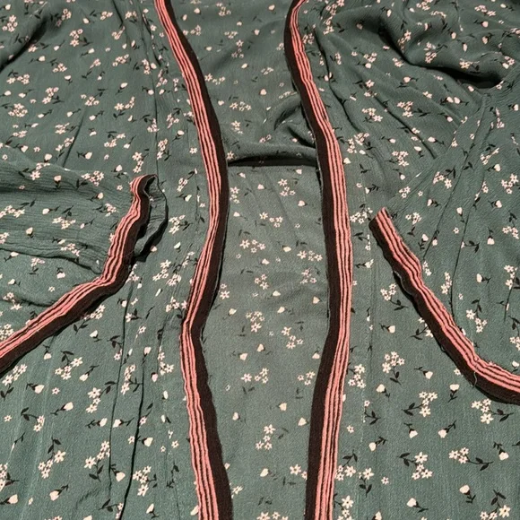 Billabong 100% rayon green floral open cardigan size s/m - Picture 3 of 5